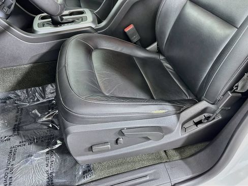 Used 2018 Chevrolet Colorado LT AWD/4WD image 22