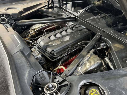 Used 2021 Chevrolet Corvette Stingray Preferred Cpe w/ Z51 Performance Package image 16