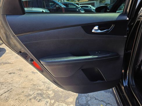 Used 2021 Kia Forte GT-Line image 19