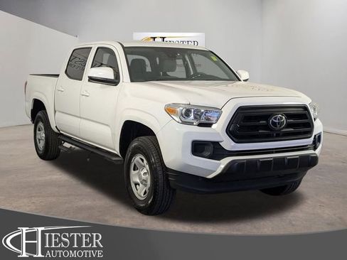Used 2022 Toyota Tacoma SR AWD/4WD image 1