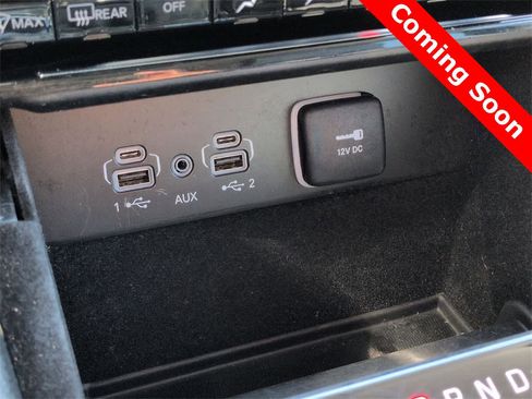 Used 2022 Jeep Grand Cherokee L Limited image 33