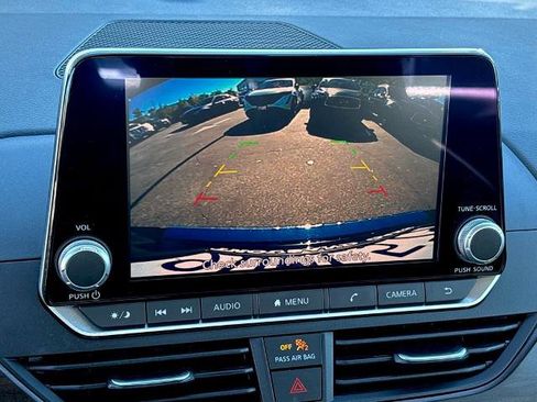 Certified 2023 Nissan Altima 2.5 SV image 22