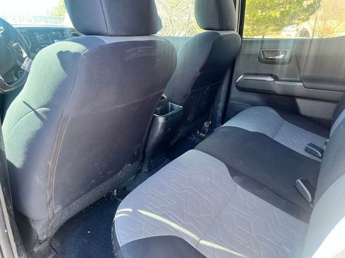 Certified 2022 Toyota Tacoma TRD Sport w/ Technology Package image 16