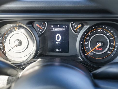 New 2026 Jeep Gladiator Sport image 23