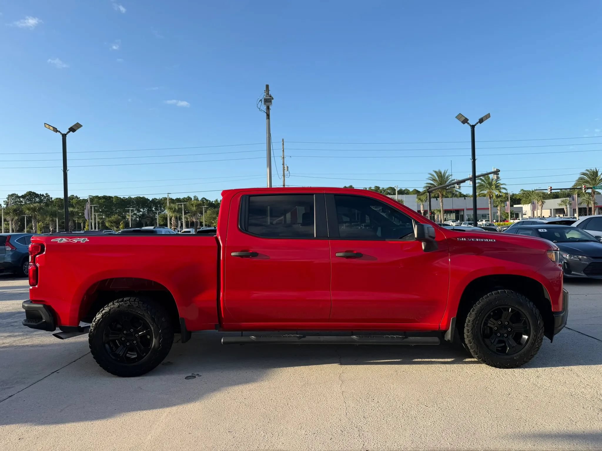 Used 2021 Chevrolet Silverado 1500 W/T w/ WT Value Package AWD/4WD image 5