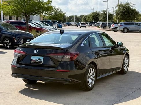 Used 2025 Honda Civic LX image 5