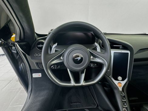 New 2026 McLaren 750S Spider image 11