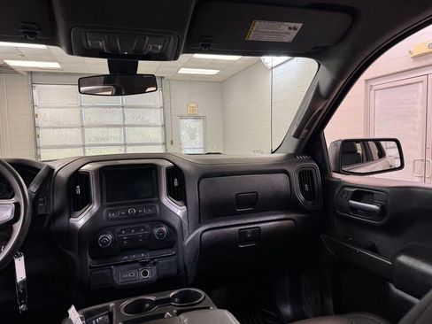 Used 2021 Chevrolet Silverado 1500 W/T w/ WT Value Package AWD/4WD image 25