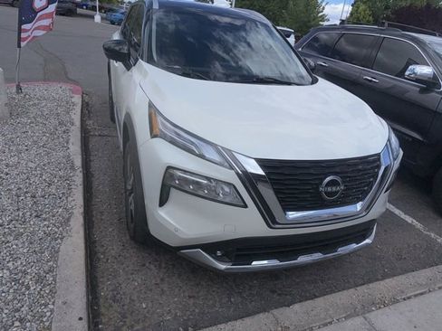 Used 2022 Nissan Rogue Platinum w/ Head-Up Display Package image 1