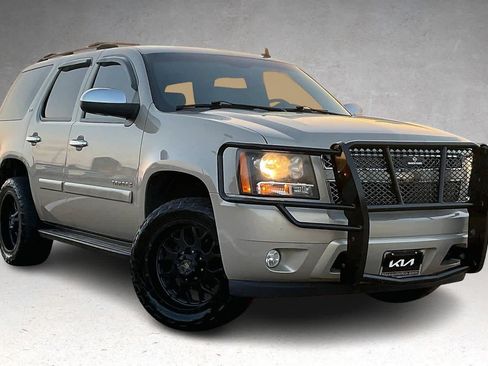 Used 2008 Chevrolet Tahoe LTZ w/ LTZ Preferred Equipment Group image 21