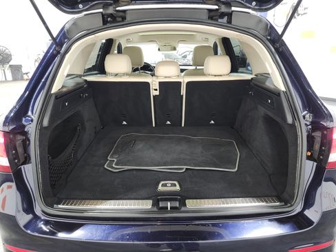 Used 2016 Mercedes-Benz GLC 300 4MATIC image 21