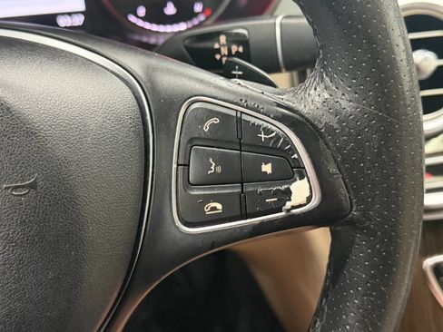 Used 2018 Mercedes-Benz C 300 Sedan w/ Premium Package image 25
