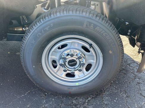 New 2026 Ford F250 XL w/ 360-Degree Camera Package image 10