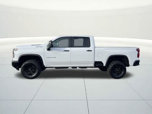 Certified 2024 Chevrolet Silverado 2500 ZR2 image 2