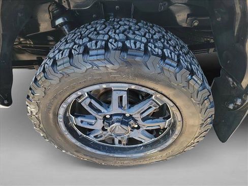 Used 2016 Toyota Tundra SR5 image 11