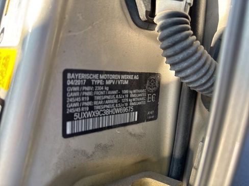 Used 2017 BMW X3 xDrive28i image 32