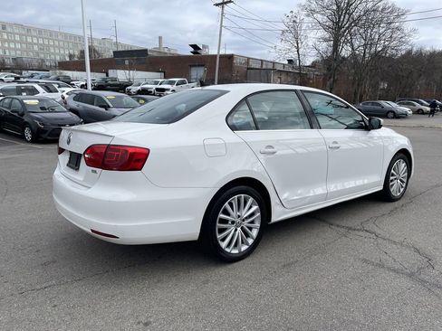 Used 2014 Volkswagen Jetta SEL FWD image 8