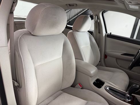 Used 2012 Chevrolet Impala LT w/ LT Sunroof Package FWD image 24