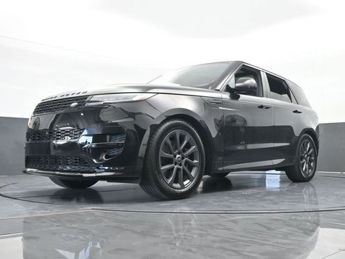 Used 2024 Land Rover Range Rover Sport Dynamic SE image 57