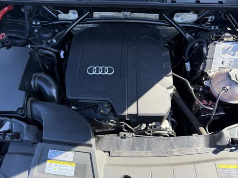 Used 2023 Audi Q5 2.0T Premium w/ Convenience Package AWD/4WD image 26