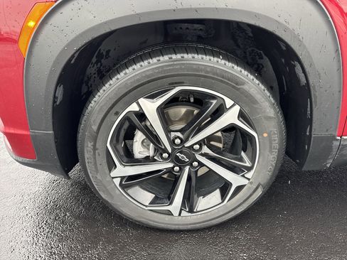 Certified 2021 Chevrolet TrailBlazer RS w/ Technology Package image 10