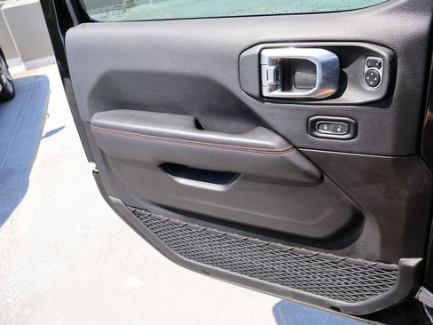 Used 2024 Jeep Wrangler Unlimited Rubicon 392 AWD/4WD image 41