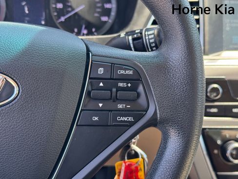Used 2016 Hyundai Sonata SE FWD image 19