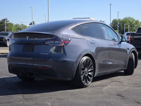 Used 2022 Tesla Model Y Performance AWD/4WD image 21