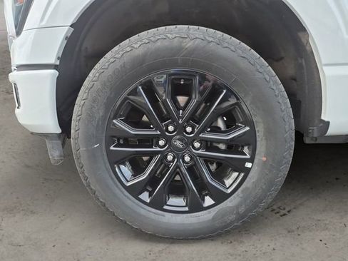 Used 2025 Ford F150 Lariat w/ Equipment Group 501A Mid image 14