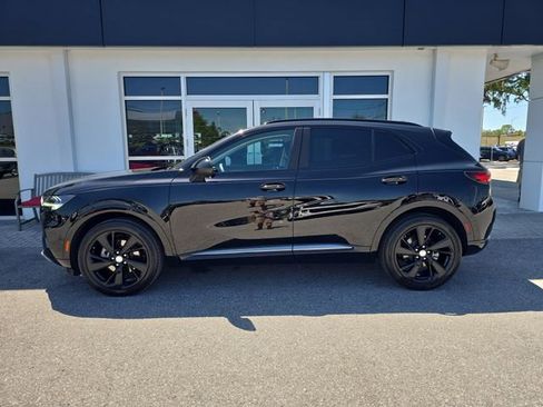 Certified 2021 Buick Envision Essence w/ Technology Package I image 4