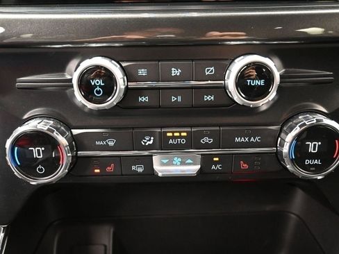 Used 2021 Ford F150 XLT w/ Equipment Group 302A High image 4