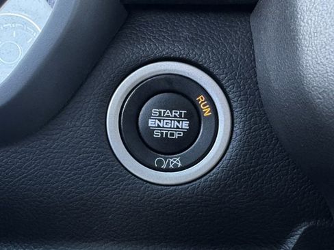 Used 2021 RAM 2500 Laramie w/ Night Edition image 23