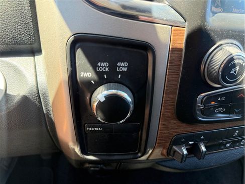 Used 2016 RAM 3500 Laramie AWD/4WD image 20