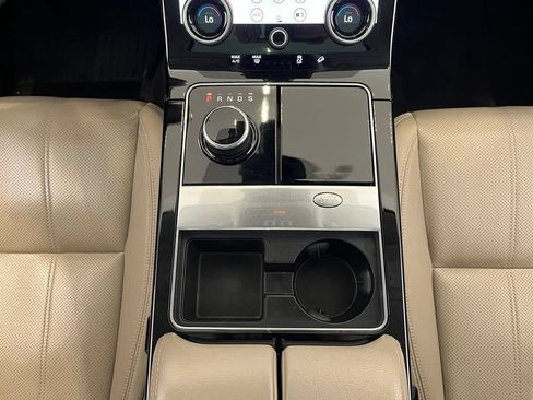 Certified 2020 Land Rover Range Rover Velar R-Dynamic S AWD/4WD image 29