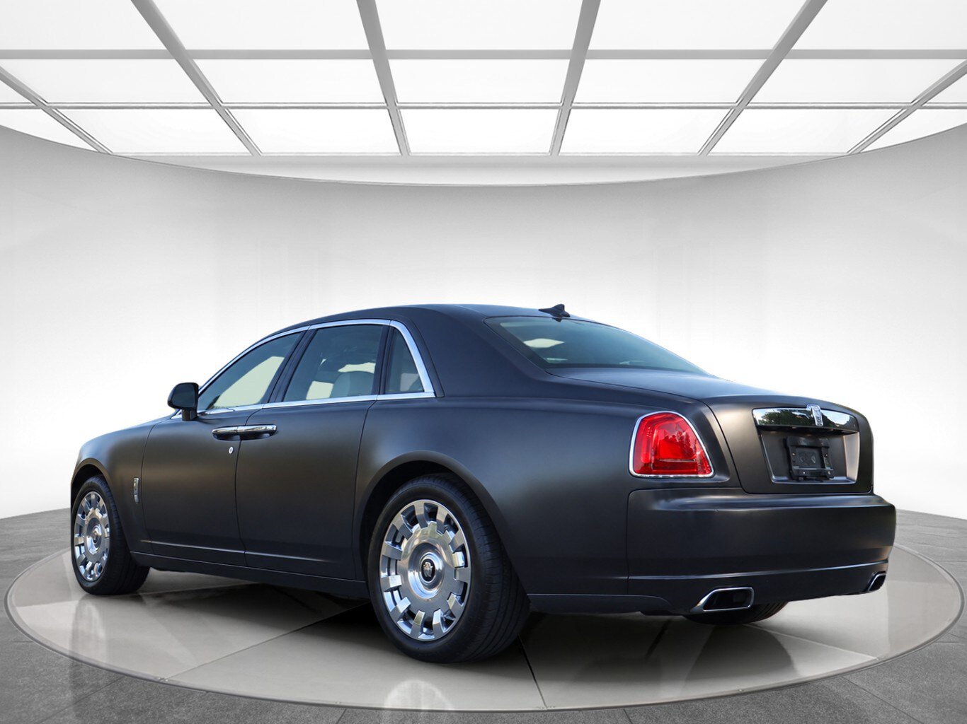 Used 2014 Rolls-Royce Ghost RWD image 8