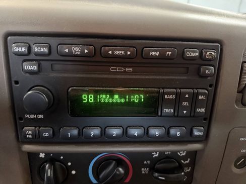 Used 2002 Ford F250 4x4 SuperCab Super Duty image 34