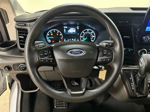 Used 2020 Ford Transit 150 XL image 35