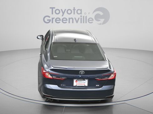 New 2026 Toyota Camry SE FWD image 11
