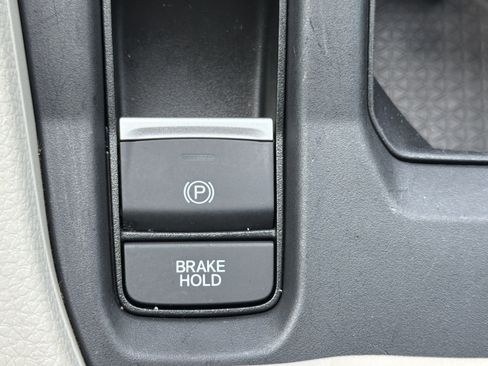 Used 2024 Honda Accord LX image 18