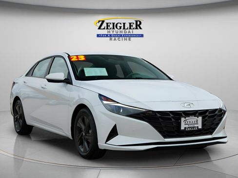Certified 2023 Hyundai Elantra SEL w/ Cargo Package FWD image 1