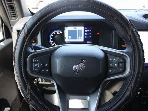 Used 2024 Ford Bronco Badlands AWD/4WD image 24