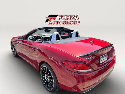 Used 2020 Mercedes-Benz SLC 300 image 35