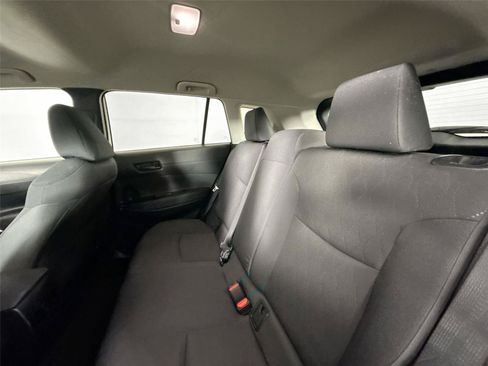 Certified 2026 Toyota Corolla Cross LE FWD image 28