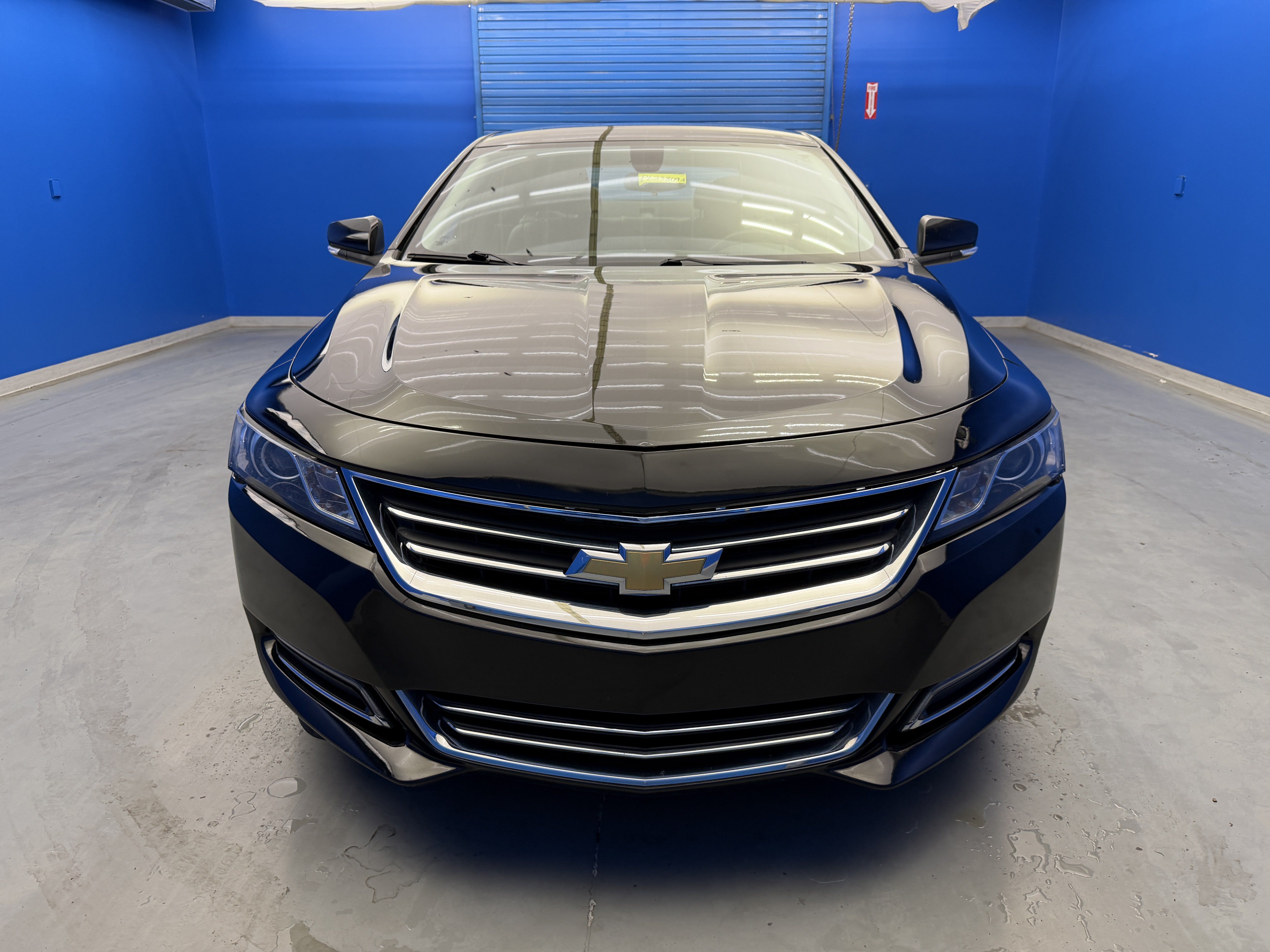 Used 2019 Chevrolet Impala LT FWD image 3