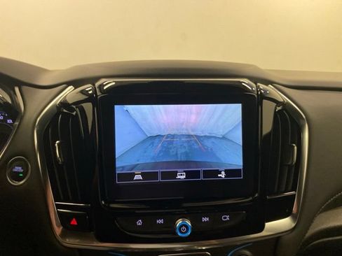 Used 2023 Chevrolet Traverse LT AWD/4WD image 15