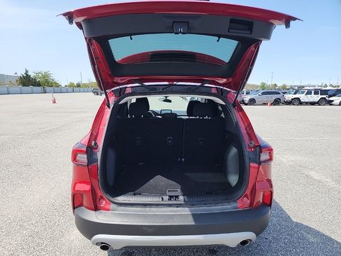 Used 2025 Ford Escape Active image 9