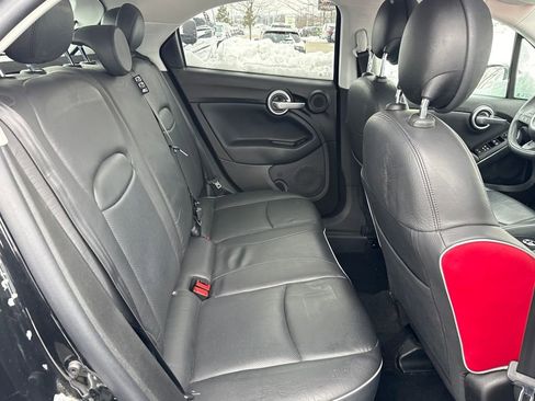 Used 2016 FIAT 500X Lounge image 9