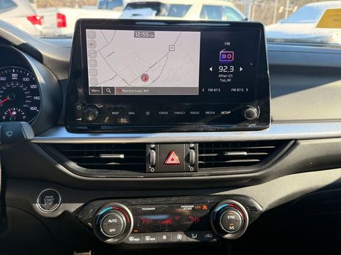 Used 2023 Kia Forte GT-Line w/ GT-Line Premium Package image 33