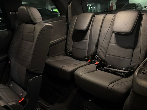New 2026 Mercedes-Benz GLS 580 4MATIC image 14