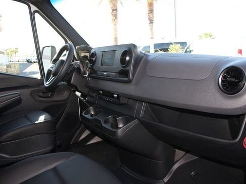 Used 2023 Mercedes-Benz Sprinter 3500 w/ Acoustic Package image 23